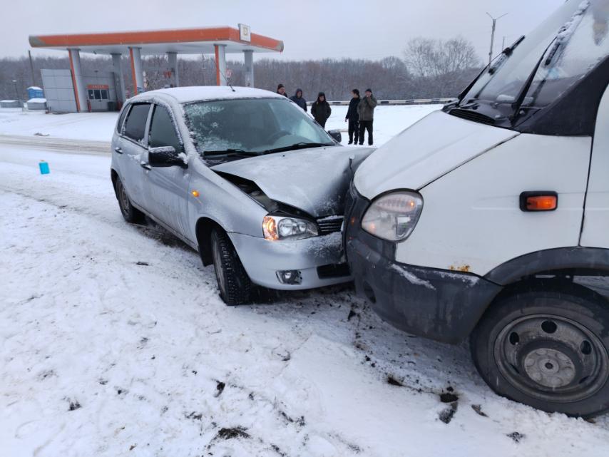 ГОСАВТОИНСПЕКЦИЯ          ПРИЗЫВАЕТ ВОДИТЕЛЕЙ УЧИТЫВАТЬ ПОГОДНЫЕ УСЛОВИЯ И БЫТЬ ВНИМАТЕЛЬНЫМИ.