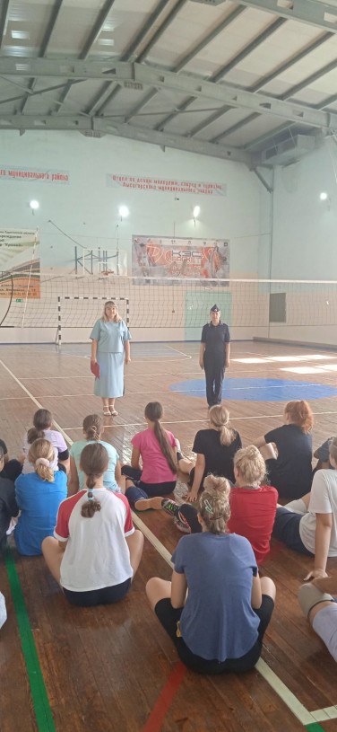 В Лысогорском районе прошел &quot;Единый день профилактики безнадзорности и правонарушений несовершеннолетних&quot;.