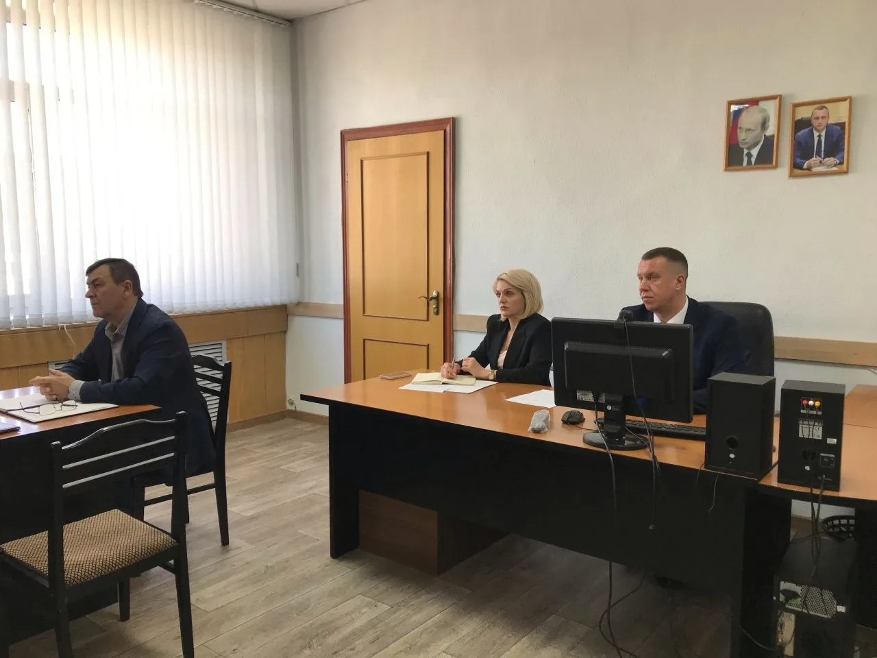 Глава Лысогорского района Сергей Фартуков принял участие в очередном заседании муниципального Собрания .
