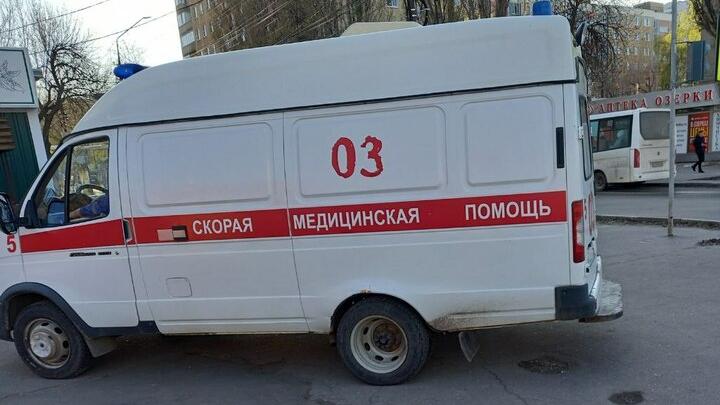 В Саратовской области 1,2 тысячи работников скорой медицинской помощи получают социальную выплату.