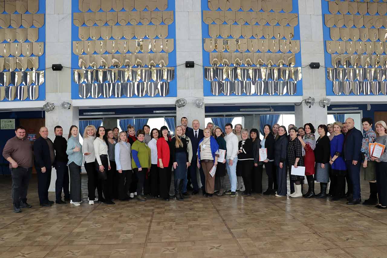 Директор районного Дворца культуры Ольга Казакова приняла участие в областной семинар-совещание для директоров централизованных клубных систем.