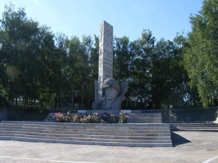 Афиша мероприятий посвященных Дню Победы в Лысых Горах.