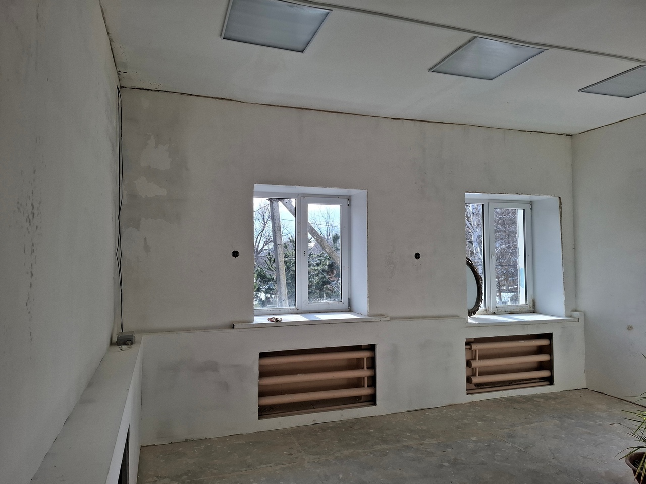 В Лысогорской больнице продолжается капитальный ремонт.