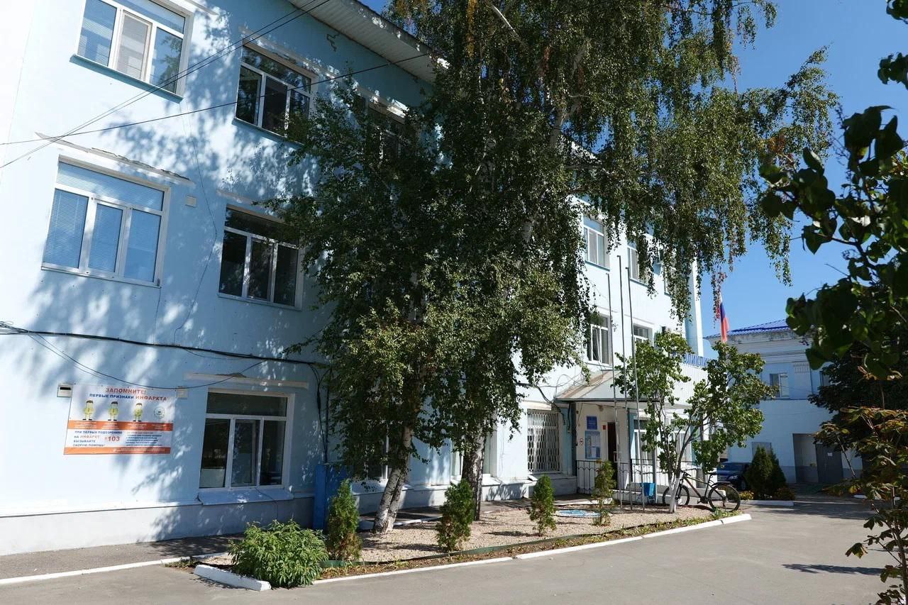 В Лысогорской районной  больнице началась прививочная компания против гриппа.