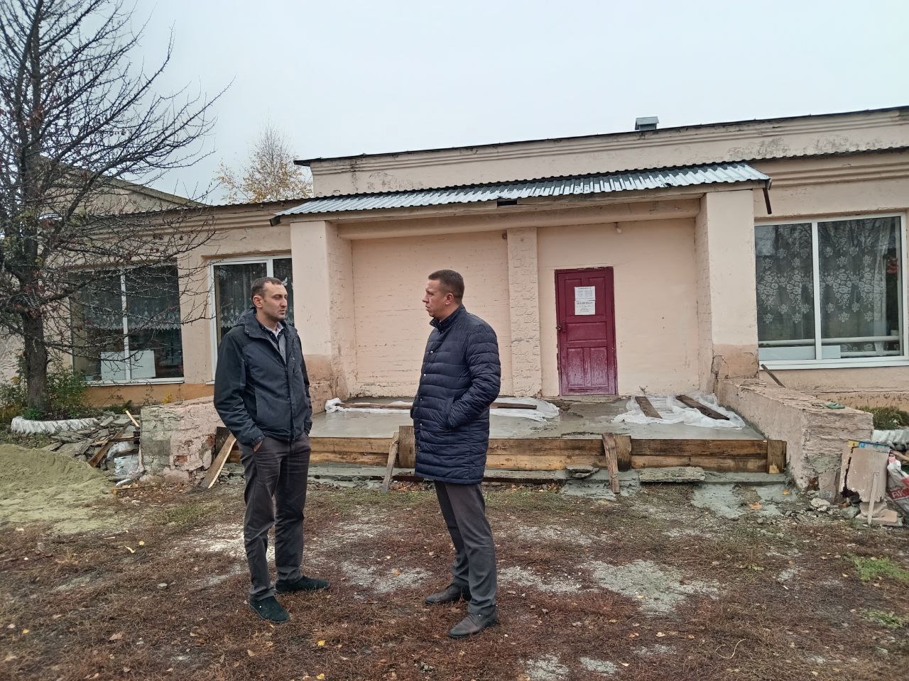 Исполняющий обязанности главы Лысогорского района Сергей Фартуков посетил Большерельненское муниципальное образование.