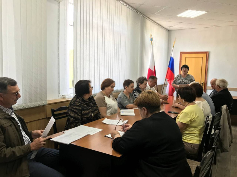 Состоялось заседание Общественного совета района. Состоялось заседание Общественного совета района.