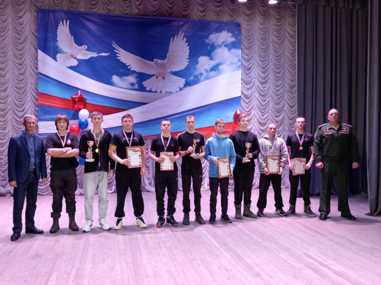 В Лысых Горах прошёл День призывника. В Лысых Горах прошёл День призывника.