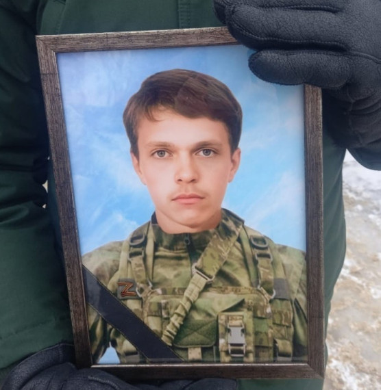 Губернатор Роман Бусаргин выразил соболезнования родным и близким Матросова Евгения Васильевича. Губернатор Роман Бусаргин выразил соболезнования родным и близким Матросова Евгения Васильевича.